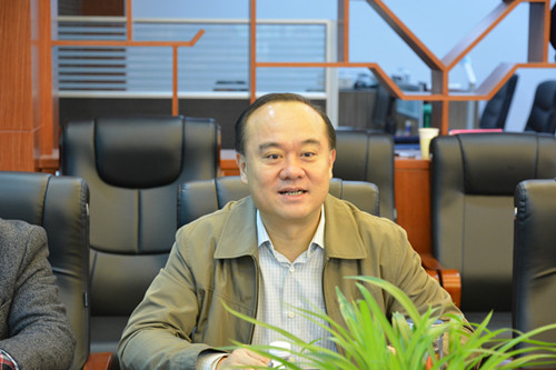 连漪院长介绍学院情况