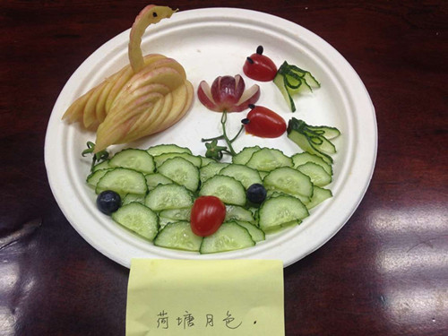 一等奖座屏“荷塘月色”